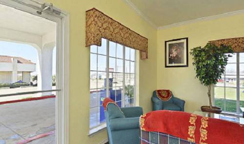 Days Inn Gun Barrel City מראה חיצוני תמונה