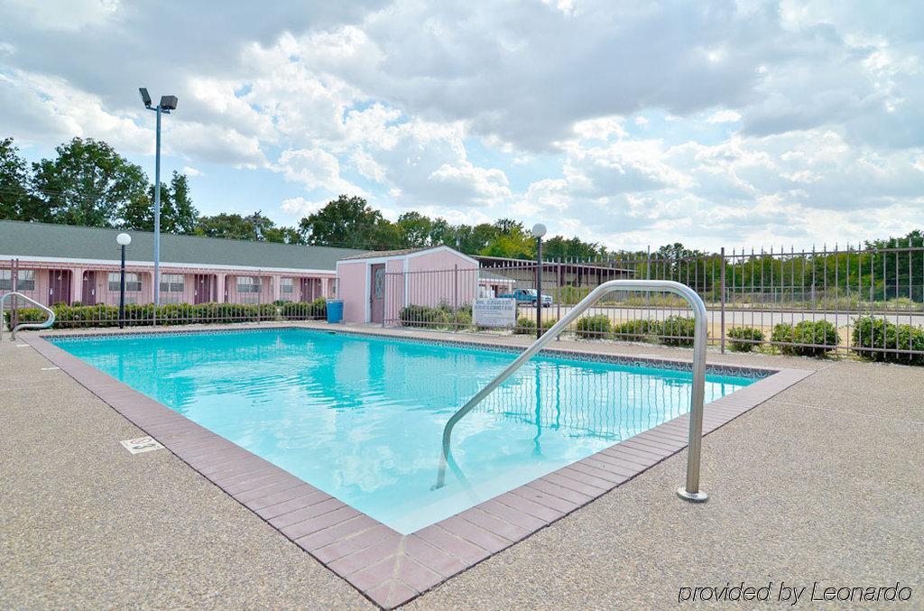 Days Inn Gun Barrel City מראה חיצוני תמונה